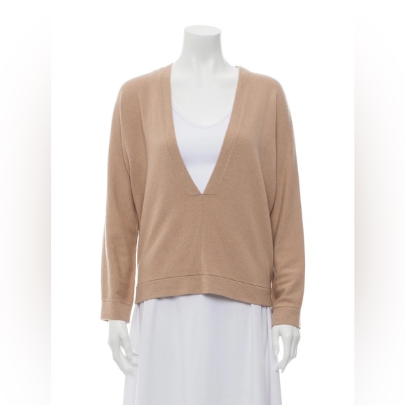 Brunello Cucinelli cashmere v neck sweater